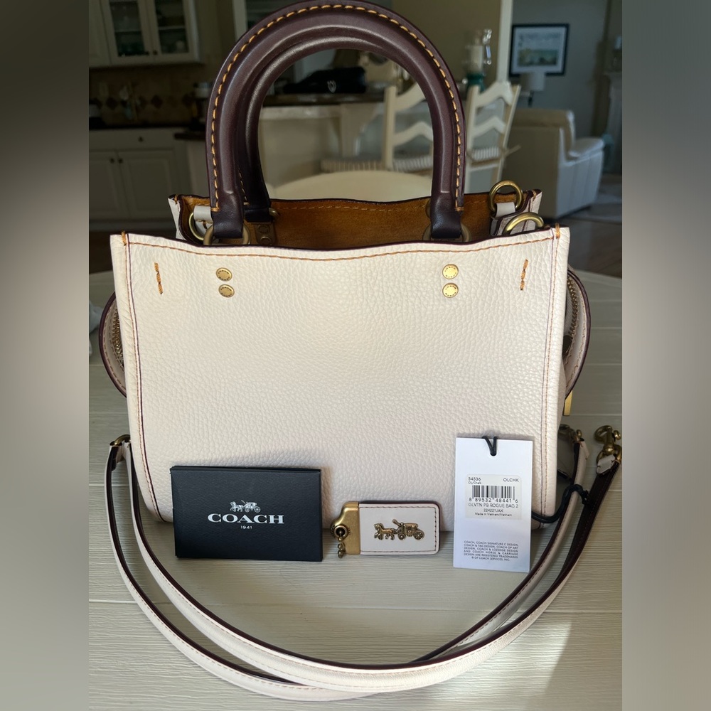 Coach 1941 Rogue 25 in Chalk